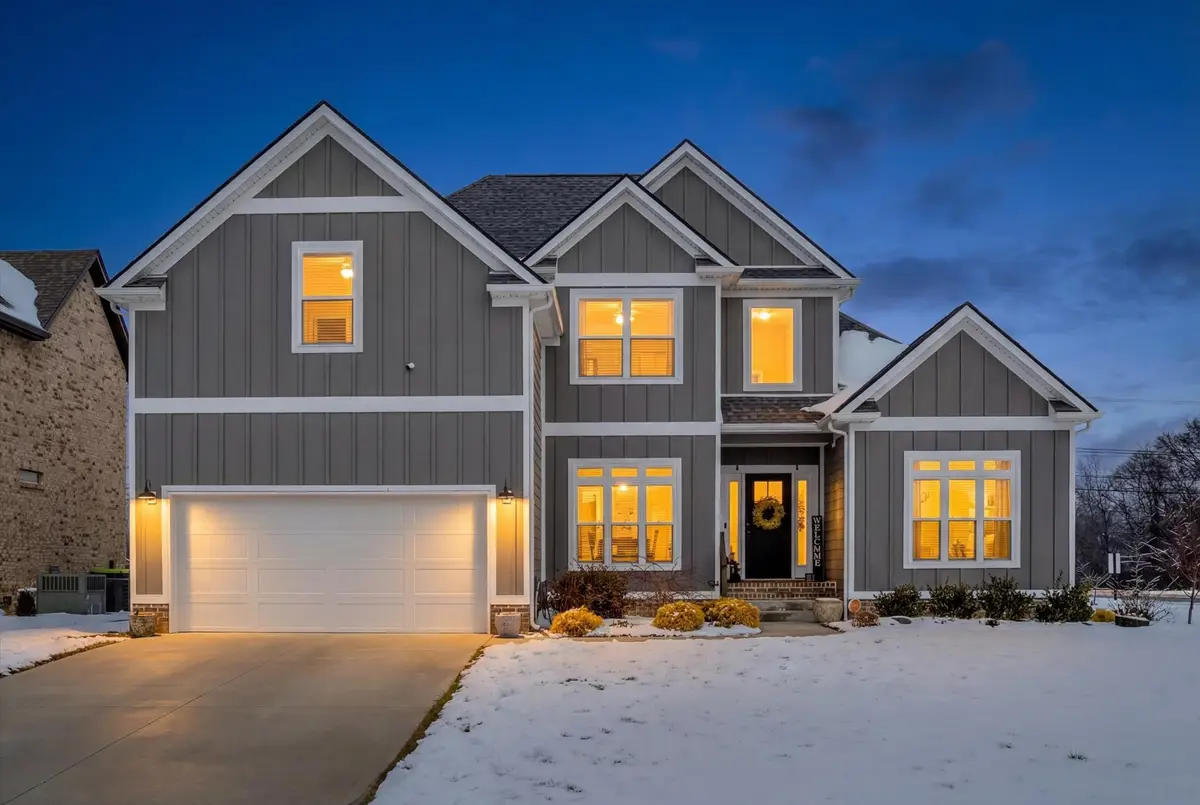 297 Bluebell Dr, Clarksville, TN 37043 - Image #1