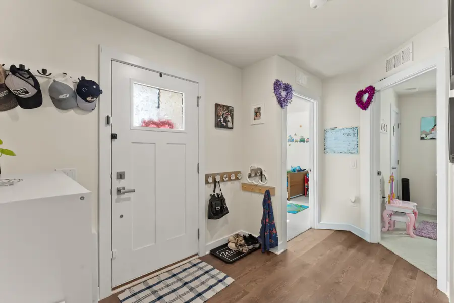 391 Streamview Dr, White House, TN 37188 - Image #3