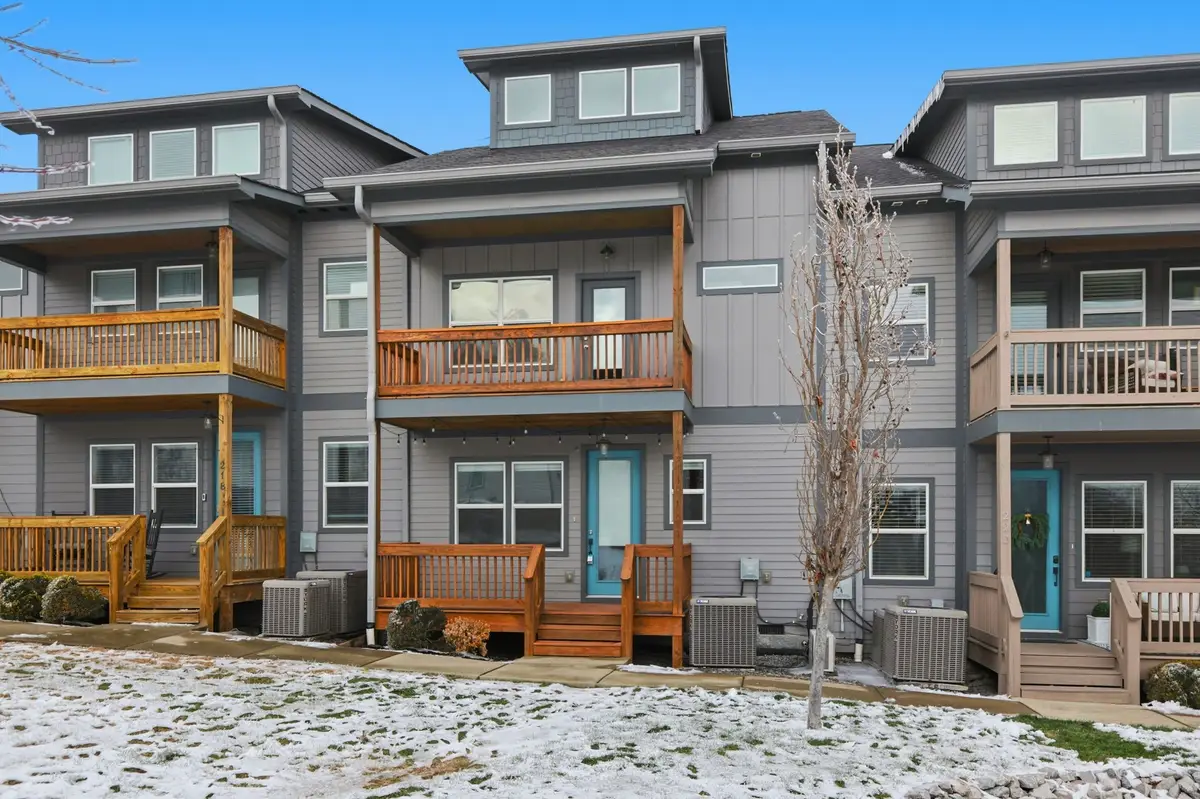 220 Croleywood Ln, Nashville, TN 37209 - Image #1