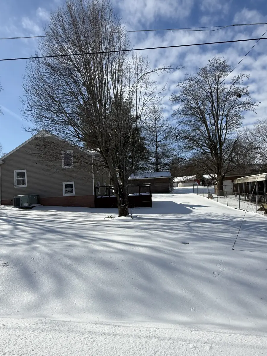 302 Crestview Dr, Hopkinsville, KY 42240 - Image #3