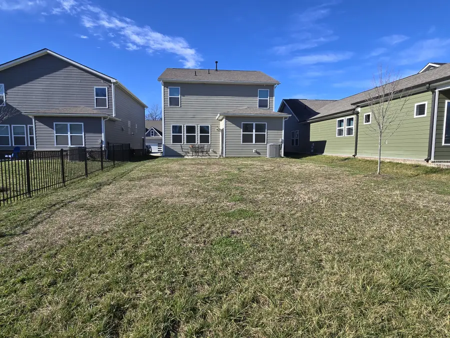 1164 Linn Cove Ct, Gallatin, TN 37066 - Image #3