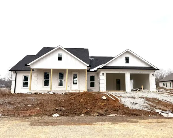 40 Lexie Ln, Lawrenceburg, TN 38464