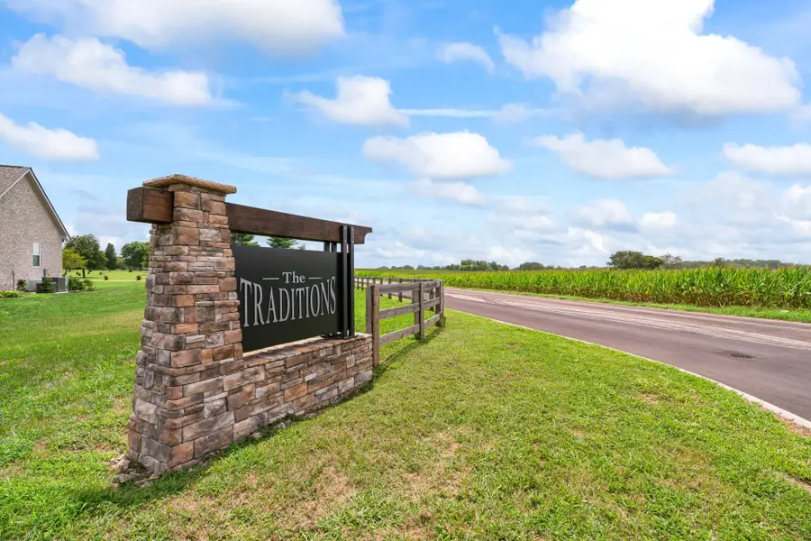8001 Traditions Ln, Columbia, TN 38401 - #2