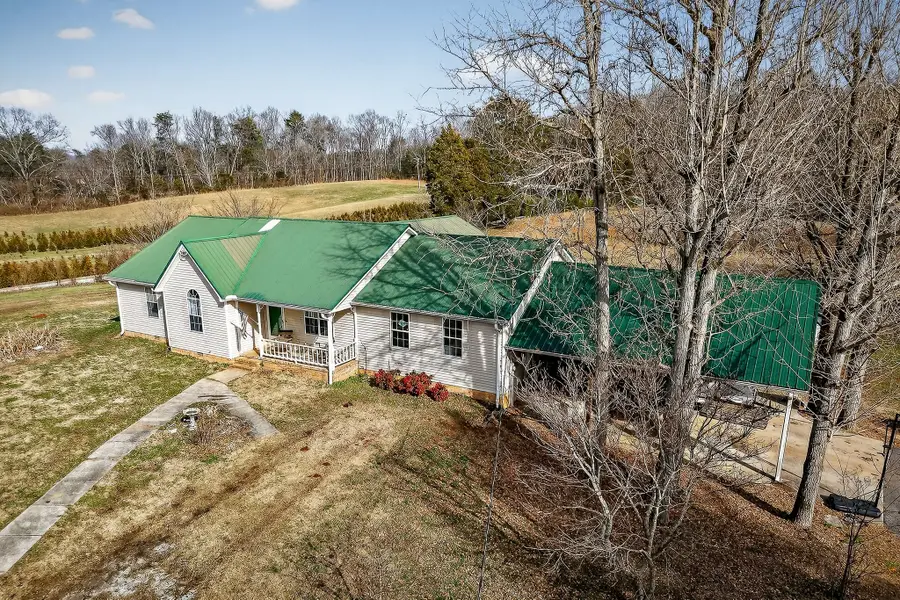 5869 Beersheba Hwy, McMinnville, TN 37110 - Image #2