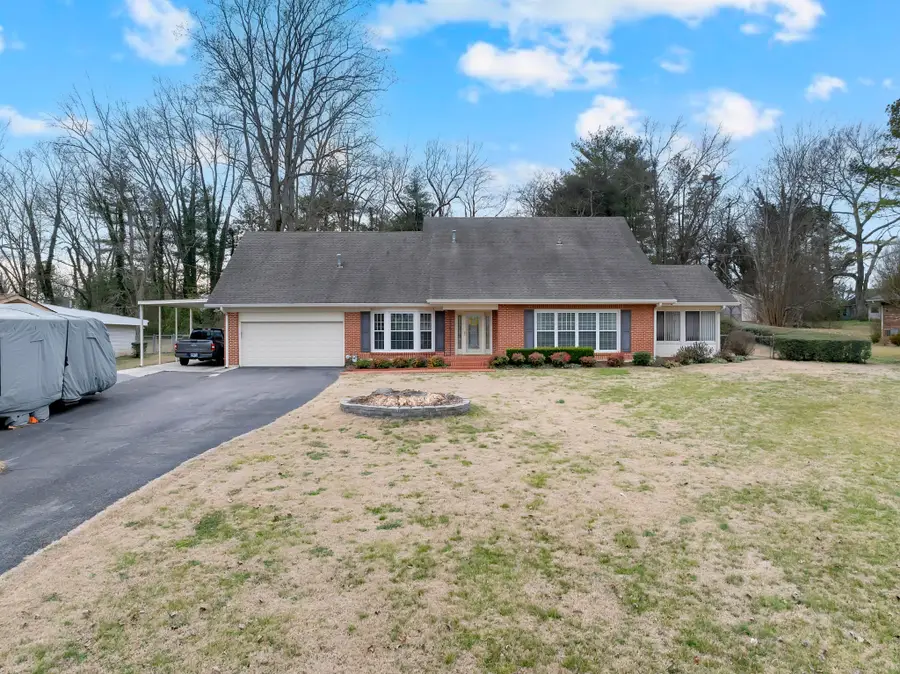 504 Kingree Rd, Shelbyville, TN 37160 - #2