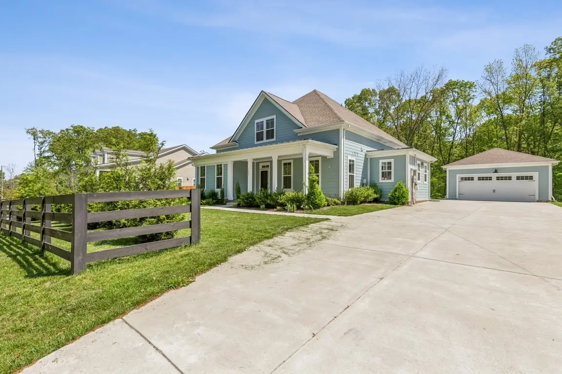 7205 Lake Rd, Fairview, TN 37062 - #1