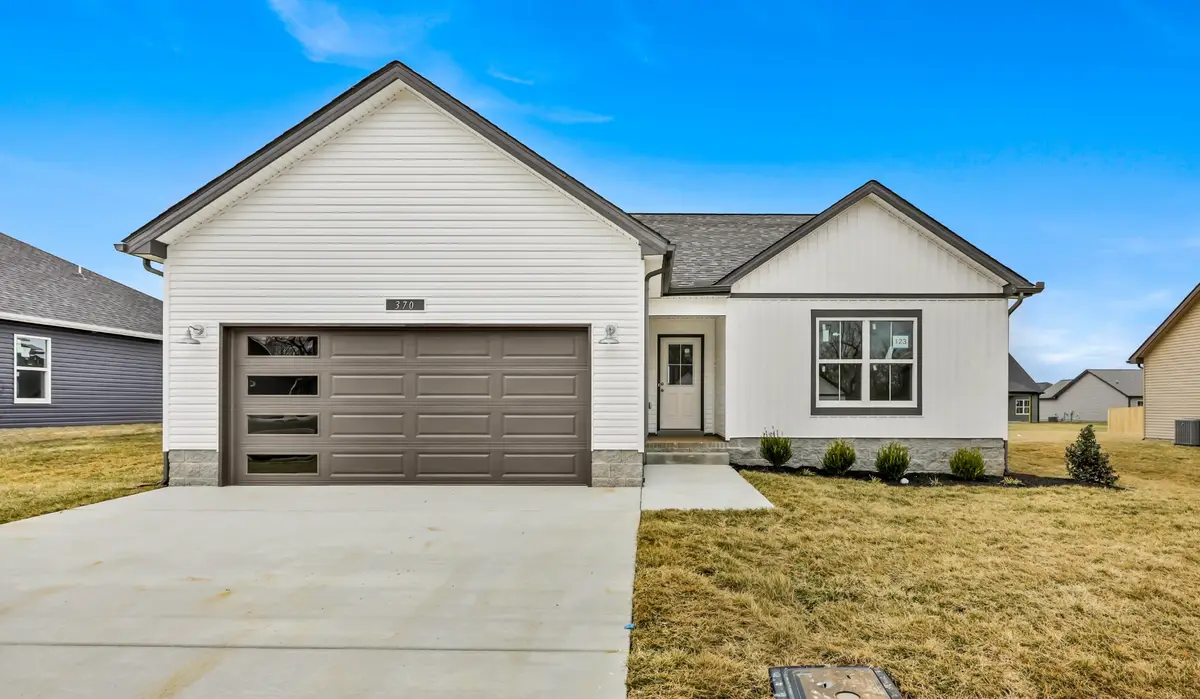 370 Galway Dr, Clarksville, TN 37042 - #1