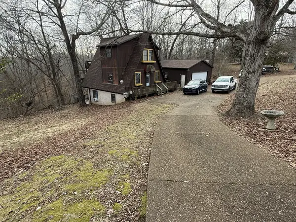 1081 Savely Rd, Pegram, TN 37143