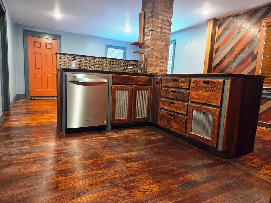 2130 Denham Ave, Columbia, TN 38401 - #2