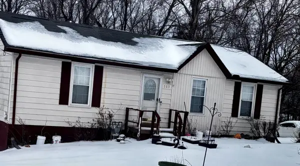 103 Batey Cir, Dickson, TN 37055