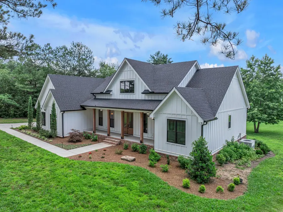 445 Old Pond Ln, Dickson, TN 37055 - #3