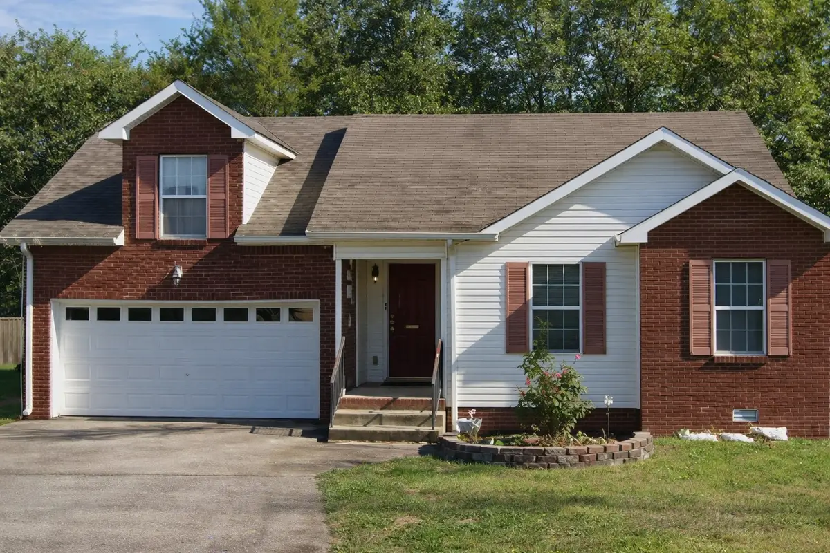 3505 Sandpiper Dr, Clarksville, TN 37042 - #1