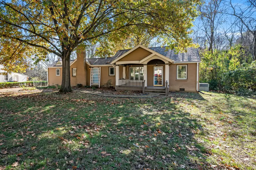 425 Moss Trl, Goodlettsville, TN 37072 - #2
