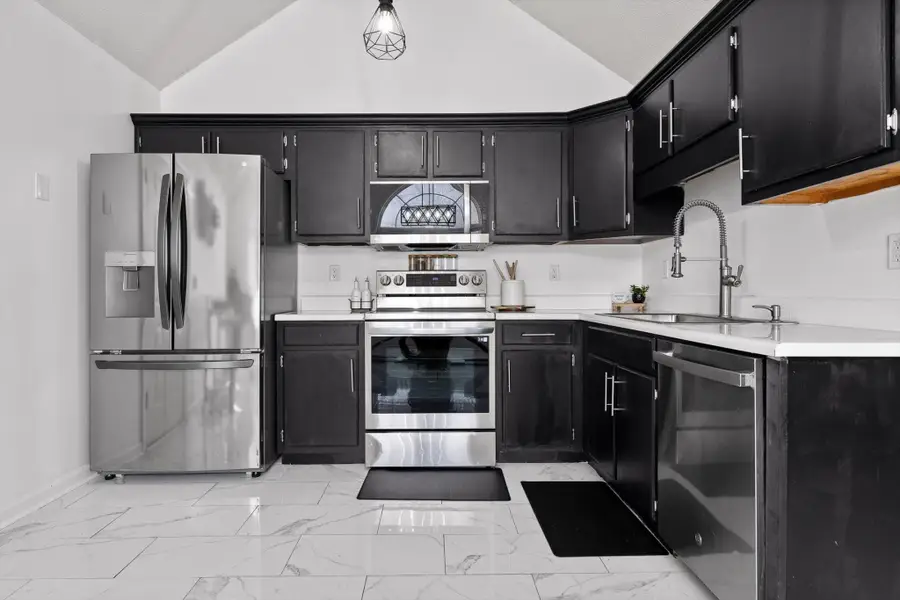 1433 Heather Way, Dalton, GA 30721 - #3