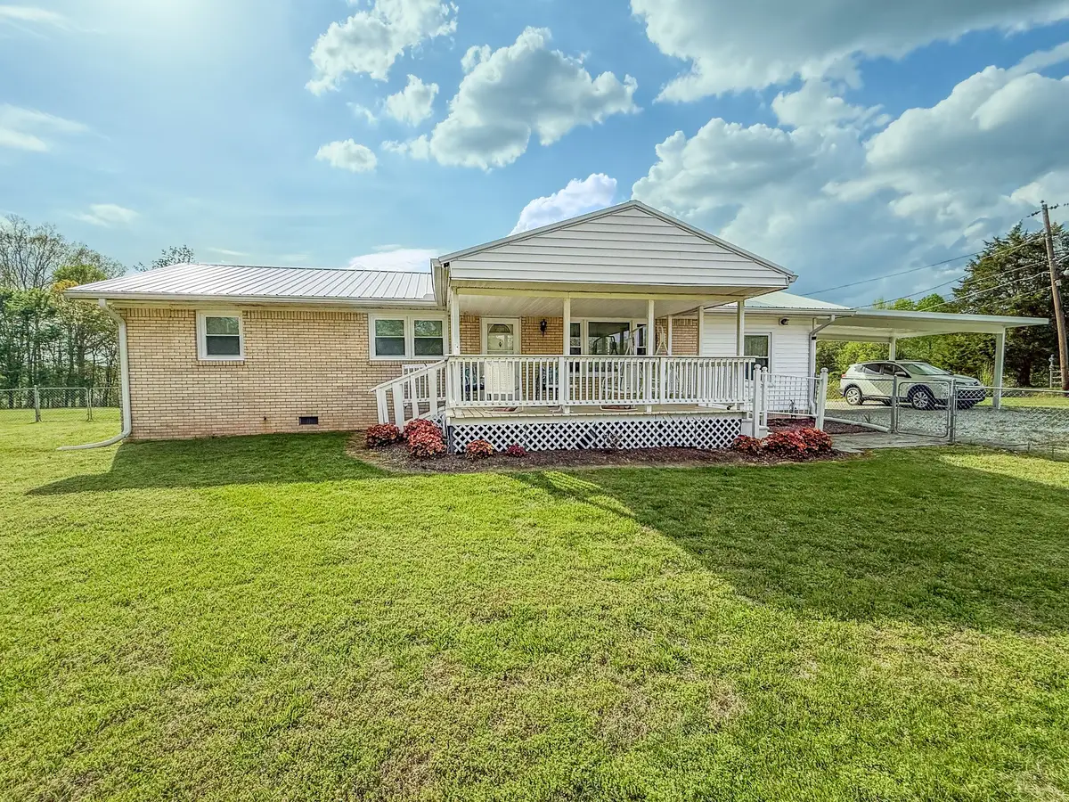 2025 Linda Ln, Cumberland Furnace, TN 37051 - #1