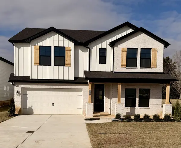 104 Hamilton Ln, Lebanon, TN 37087