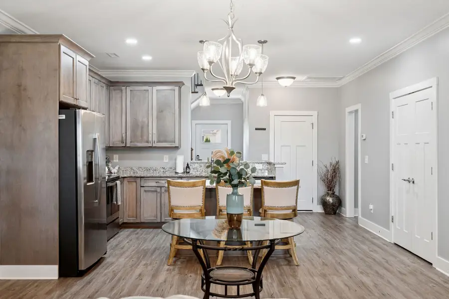 65 Campfire Ct, Winchester, TN 37398 - #3