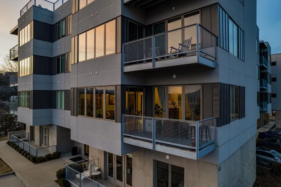 411 Fairpoint Street #202, Chattanooga, TN 37405 - #3