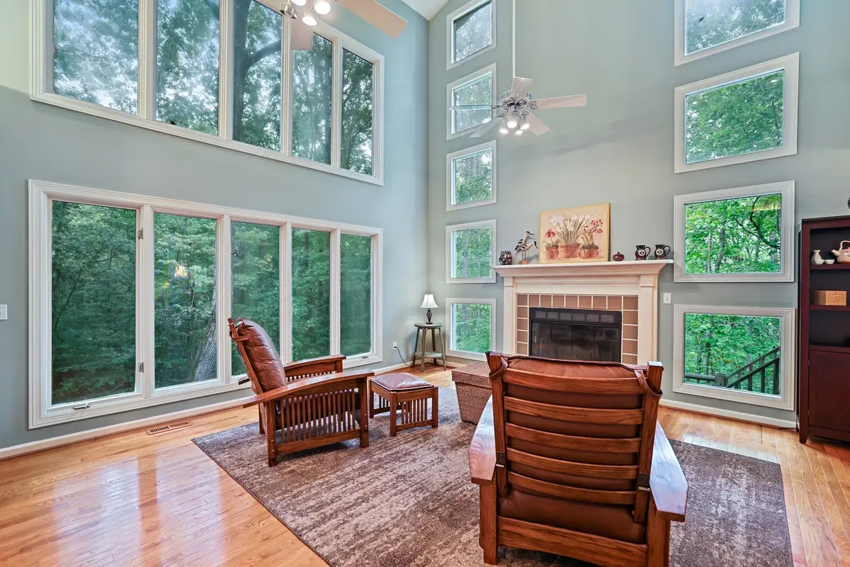 1010 Wren Ct, Kingston Springs, TN 37082 - #1