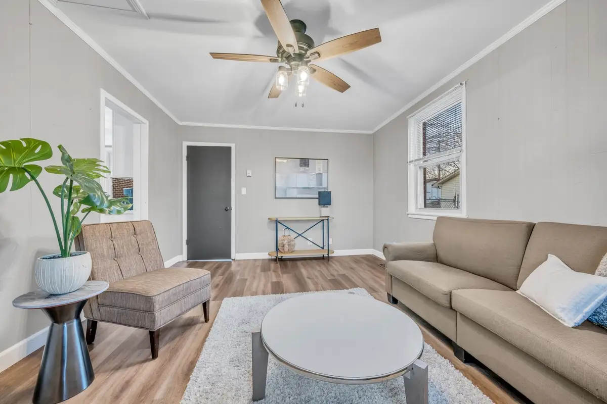 555 Ashe Ave, New Johnsonville, TN 37134 - #1