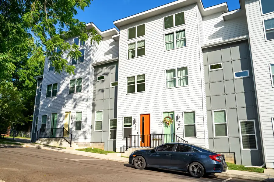 704 Tral St, Nashville, TN 37208 - #2