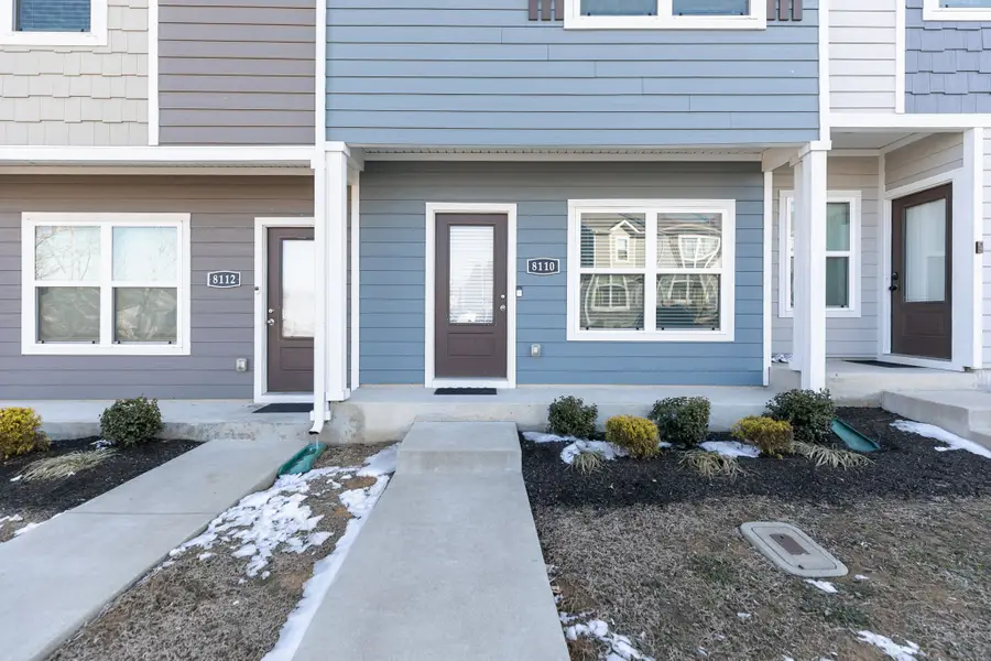 8110 Logan Dr, La Vergne, TN 37086 - #2