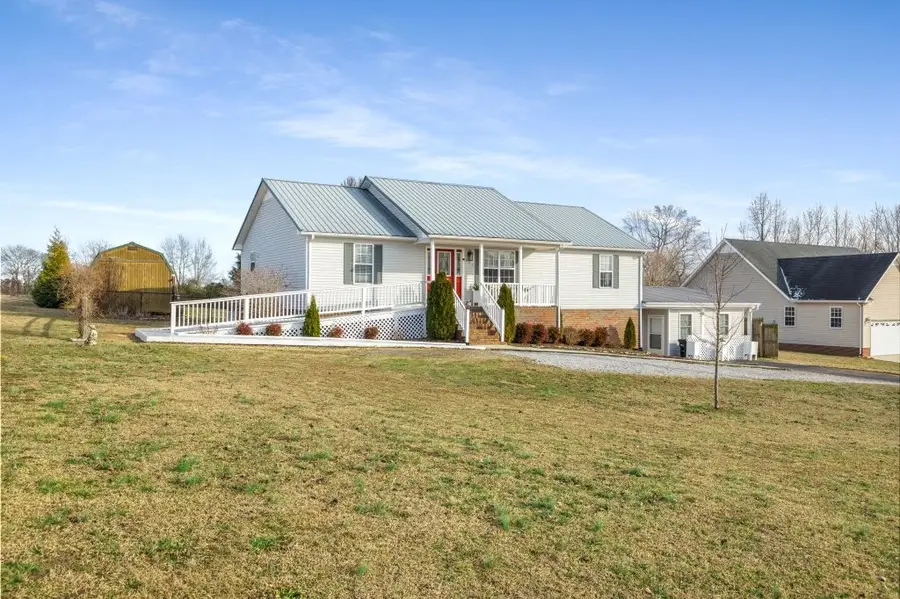 202 Allendale Blvd, McMinnville, TN 37110 - #2