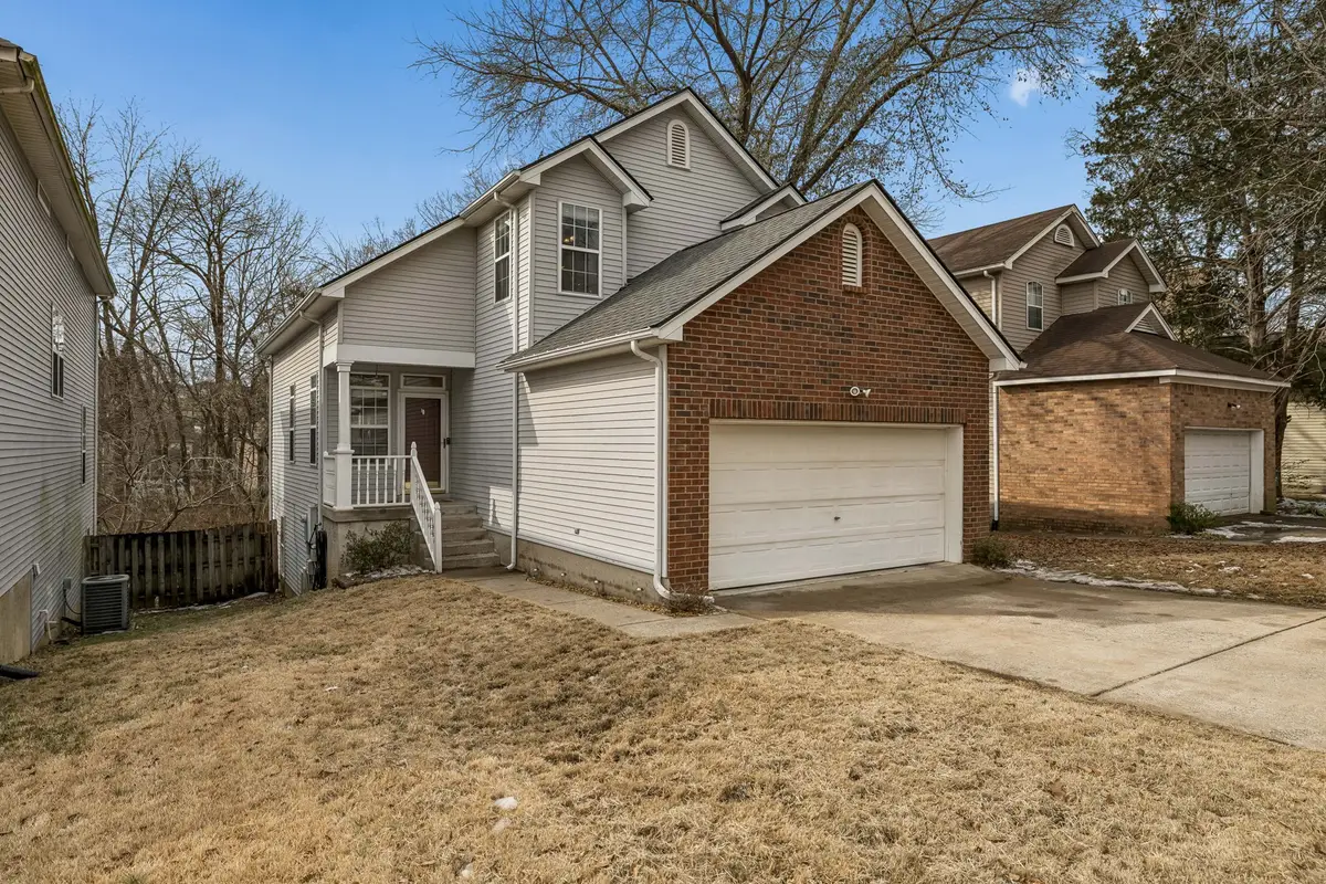 5925 Colchester Dr, Hermitage, TN 37076 - #1