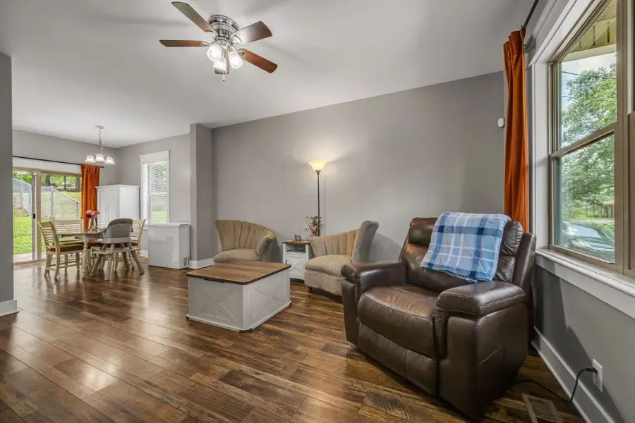 1116 Taylor Town Rd, White Bluff, TN 37187 - #3