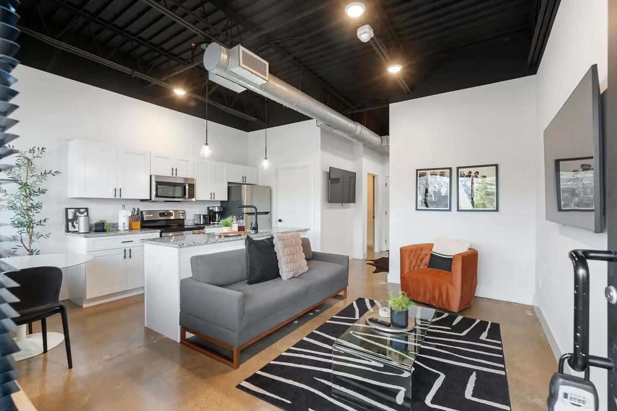 295 Plus Park Blvd #202, Nashville, TN 37217 - #1