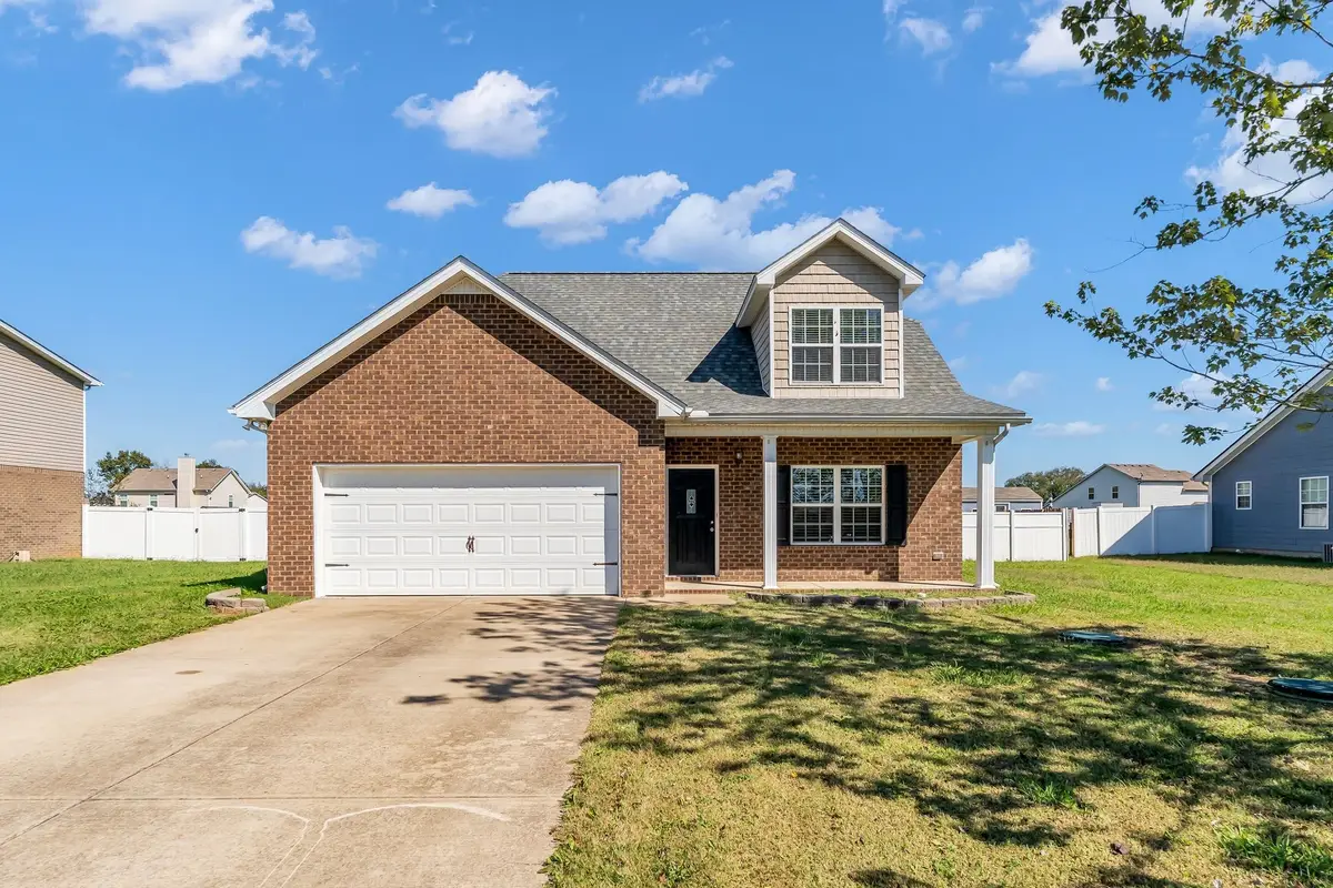704 Silverhill Dr, Murfreesboro, TN 37129 - #1
