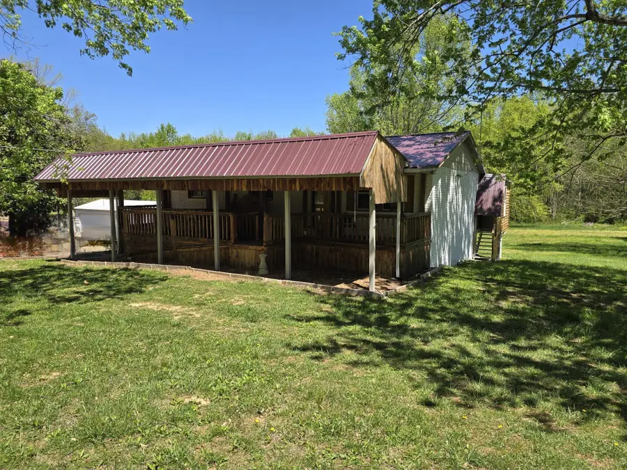 158 Swan Mill Rd, McMinnville, TN 37110 - #2