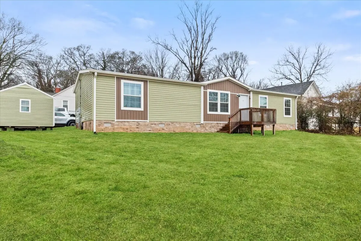 1416 S High St, Columbia, TN 38401 - #1