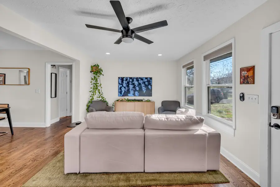 2219 Fernwood Dr, Nashville, TN 37216 - #3
