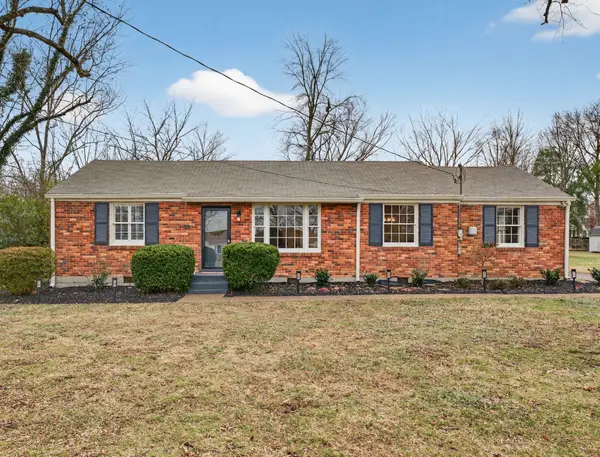 515 Brentlawn Dr, Nashville, TN 37220
