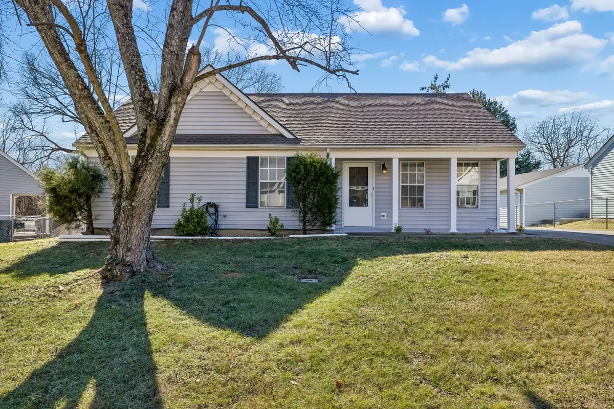 3221 Dockside Dr, Hermitage, TN 37076 - #1