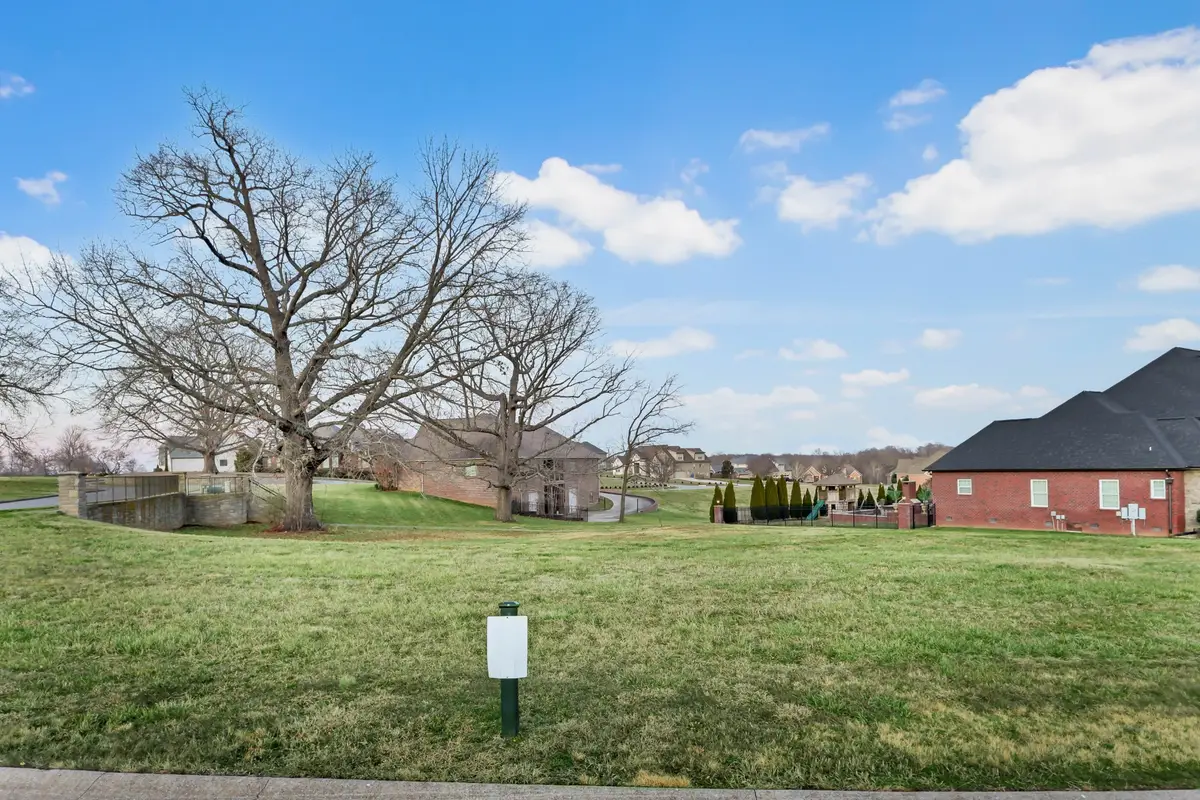 201 Hutchins Camp Trce, Clarksville, TN 37043 - #1