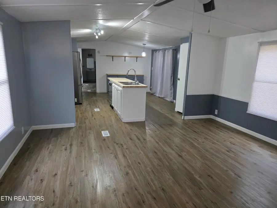 1288 Maiden Ln Lane, Jellico, TN 37762 - #2