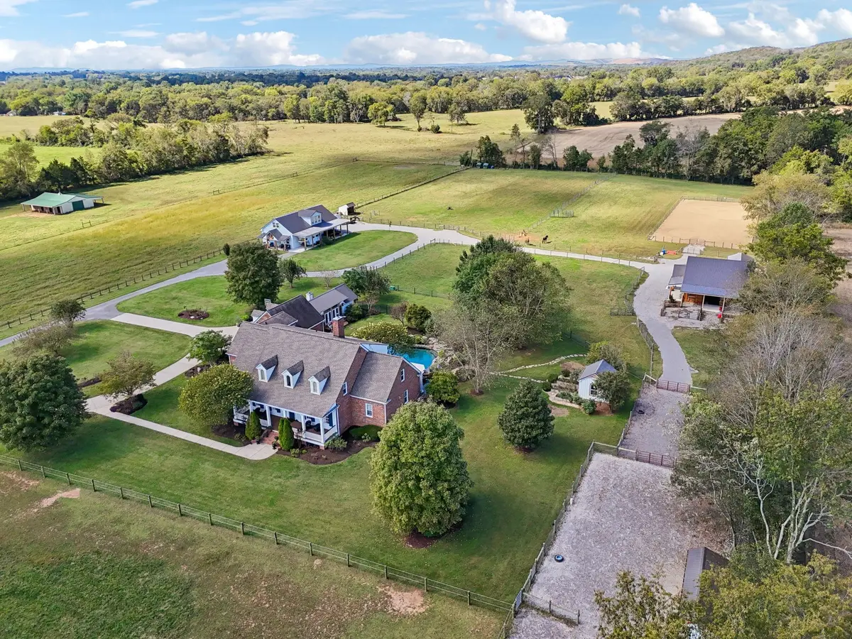 7531 Barlow Ln, Lascassas, TN 37085 - #1