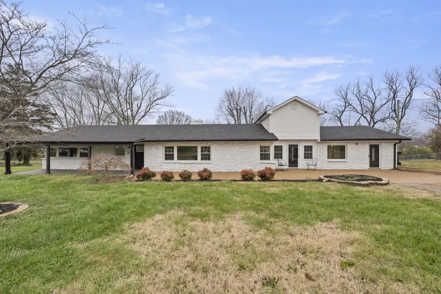 1503 5th Ave W, Springfield, TN 37172 - #2