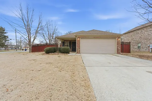 101 Bermuda Lakes Dr, Meridianville, AL 35759