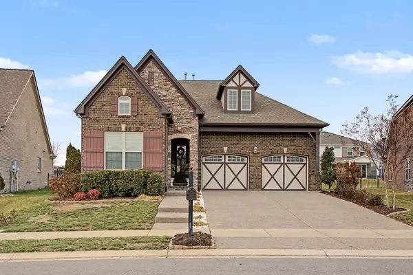 557 Lingering Way, Hendersonville, TN 37075