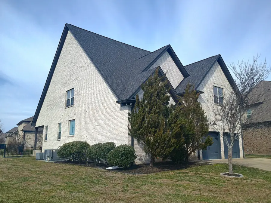 9004 Spearfish Ct, Spring Hill, TN 37174 - Image #2