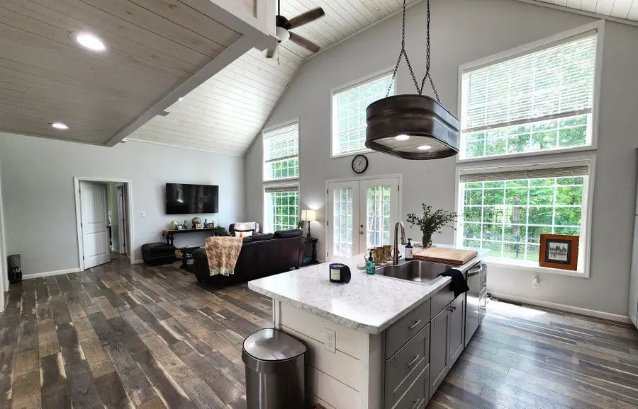 285 Tom White Rd, Big Sandy, TN 38221 - #3