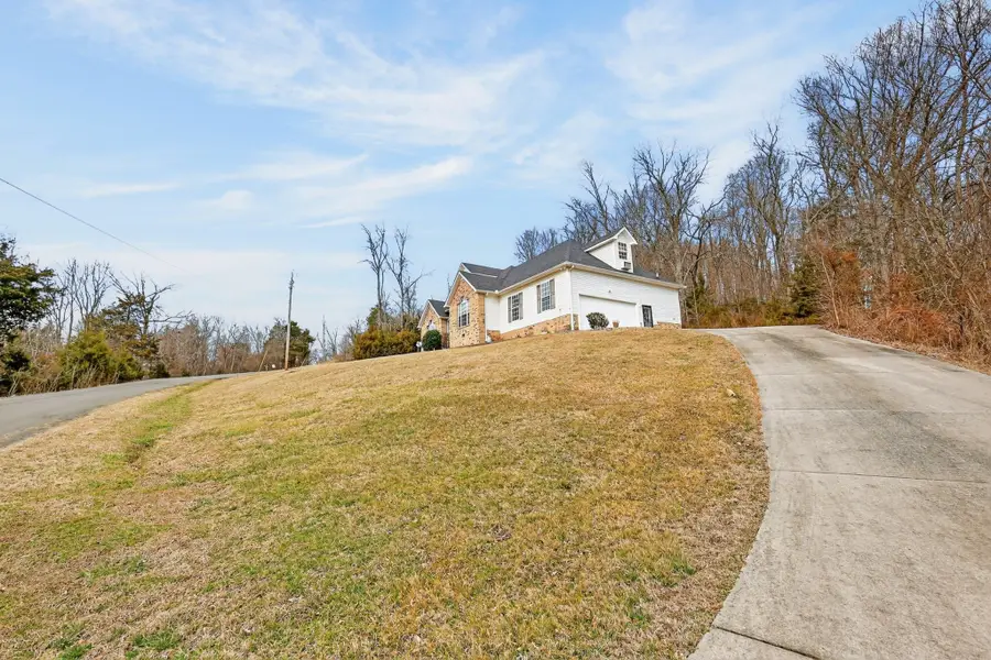 210 Matt Dr, Bell Buckle, TN 37020 - #2