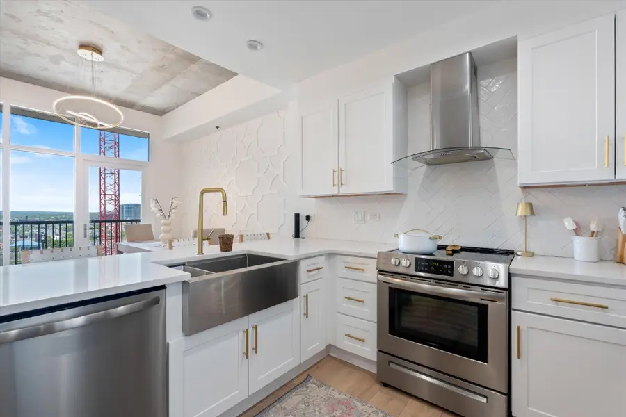 1510 Demonbreun St #807, Nashville, TN 37203 - #3