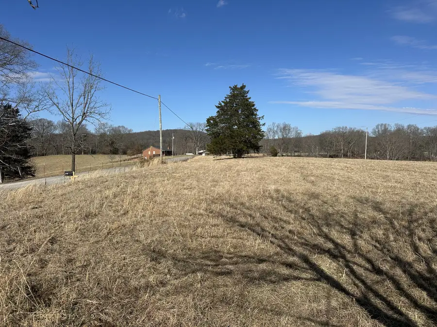 515 Jericho Rd, Quebeck, TN 38579 - #2