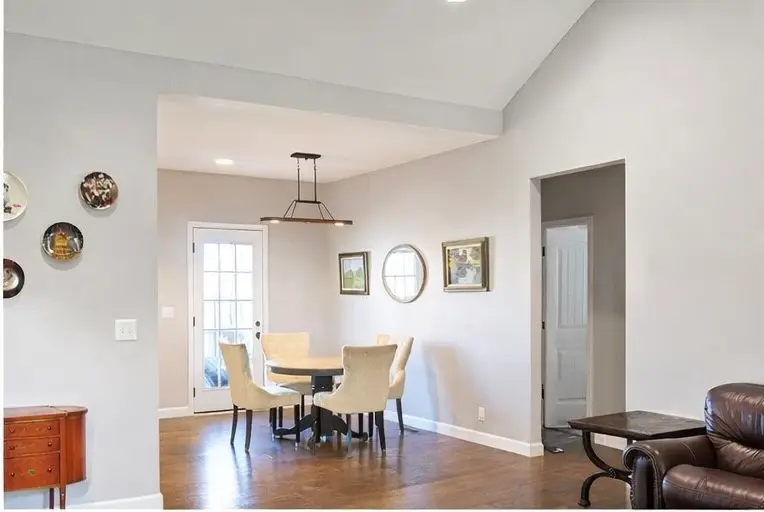 809 Hooper Rd, Charlotte, TN 37036 - #2