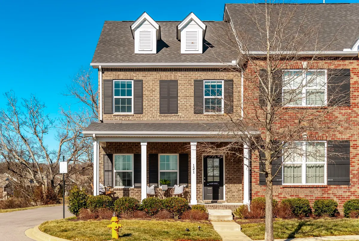 121 Saddlewood Ln, Hendersonville, TN 37075 - Image #1