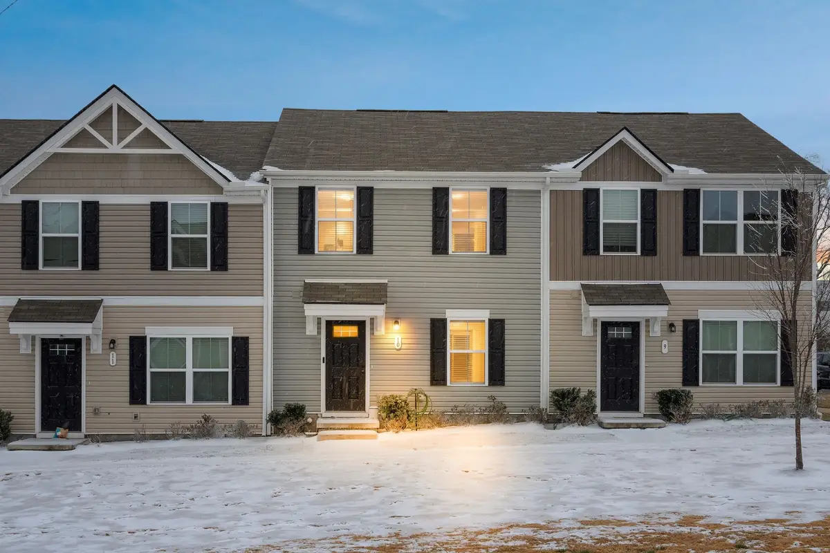 2935 Winterberry Dr #10, Nashville, TN 37207 - #1